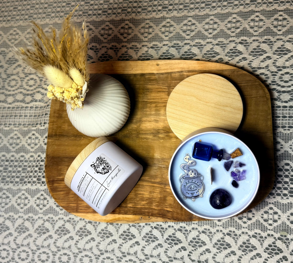 Bougie Louve tranquille